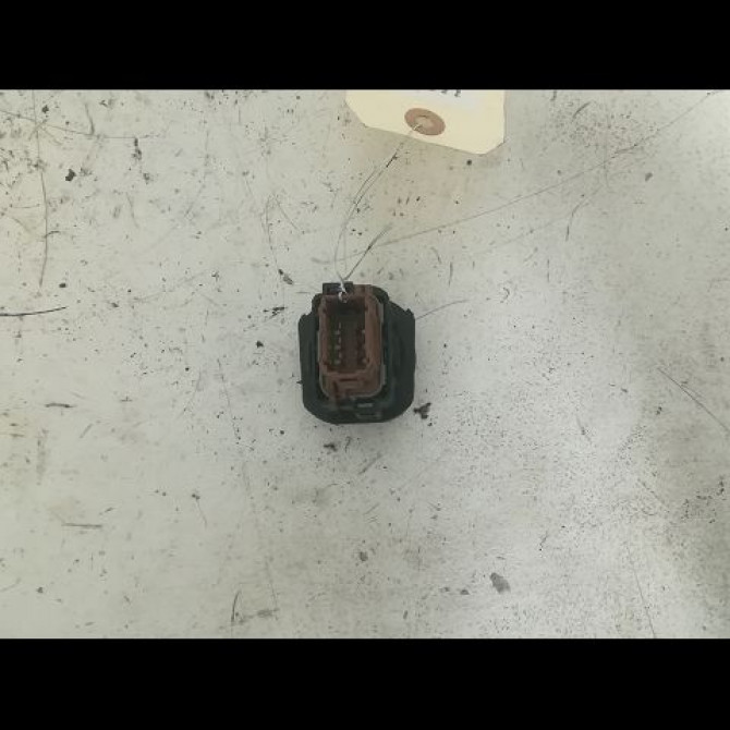 Commande lève-glace porte avant droite occasion RENAULT LAGUNA II Phase 2 03-2005->09-2007 2.0 DCI 150ch 8200167230 2