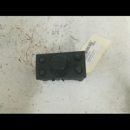 Interrupteur commande de phares occasion OPEL VECTRA III Phase 1 06-2002->10-2005 2.0 DTI 16v 24454627