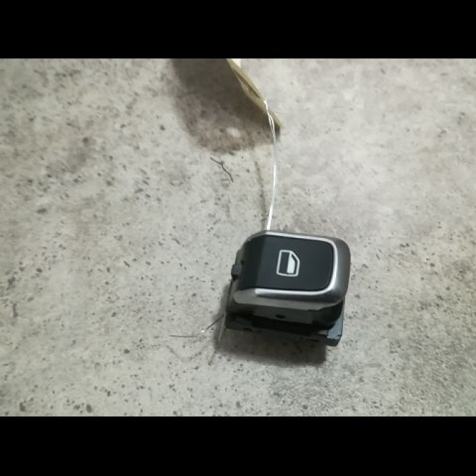 Commande lève-glace porte avant droite occasion AUDI A6 IV phase 1 02-2012->02-2015 3.0 TDI 204ch 4H0959855A5PR 1