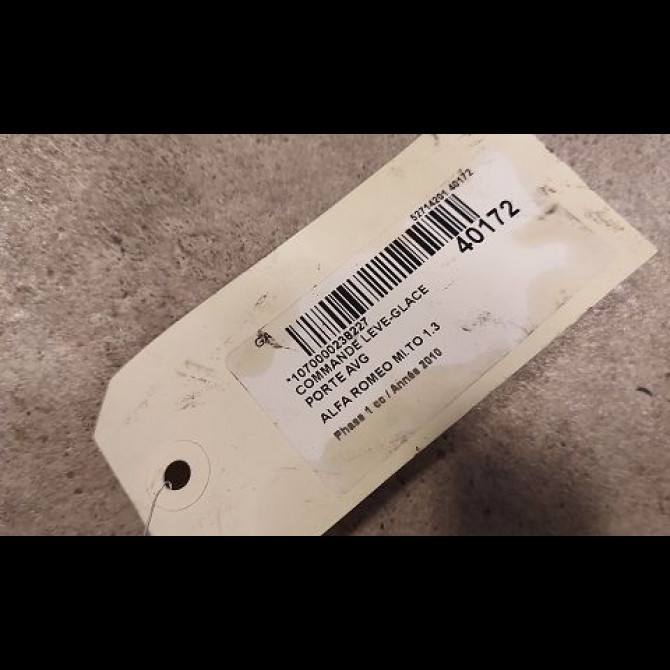 Commande lève-glace porte avant gauche occasion ALFA ROMEO MI.TO MI.TO Phase 1 2008-09-01->2016-12-31 1.3 JTDM 95ch 156085171 3