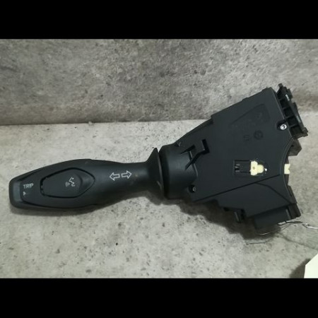 Commande clignotant occasion FORD FIESTA VI Phase 1 10-2008->11-2012 1.6 TDCI 95ch 1515201