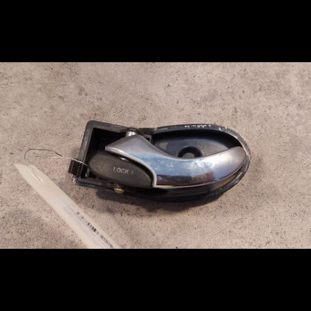 Poignee int porte avd occasion FORD FOCUS I Phase 1 10-1998->09-2004 1.8 TDDI 90ch 1097633