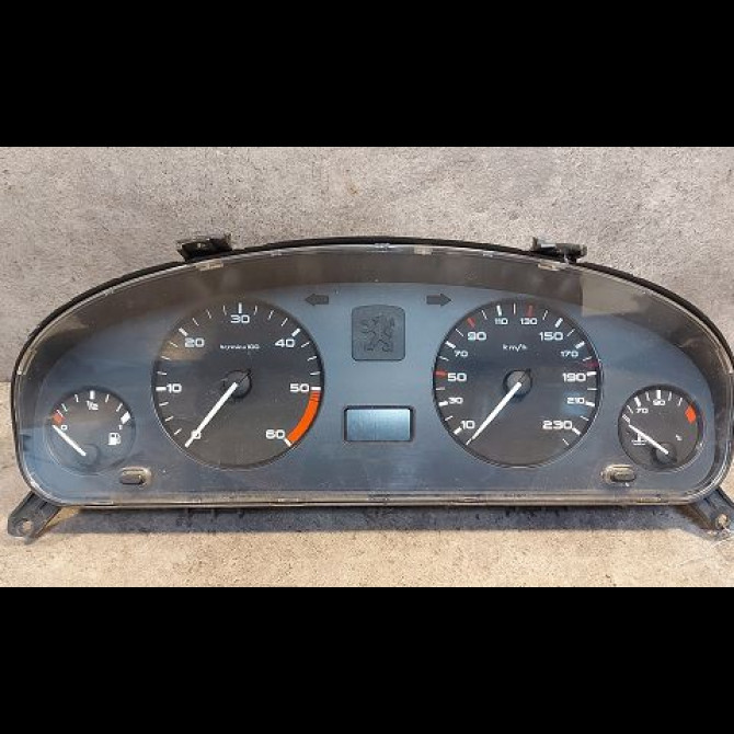 Compteur occasion PEUGEOT 406 Phase 2 04-1999->04-2004 2.0 HDI 110ch 6101PG 1