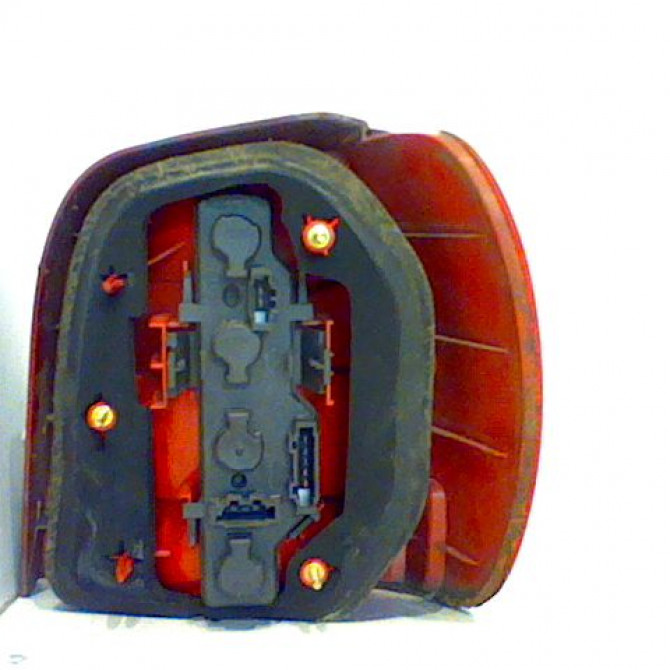 Feu arrière gauche occasion VOLKSWAGEN POLO III Phase 2 11-1999->12-2001 1.4 6N0945095H 2