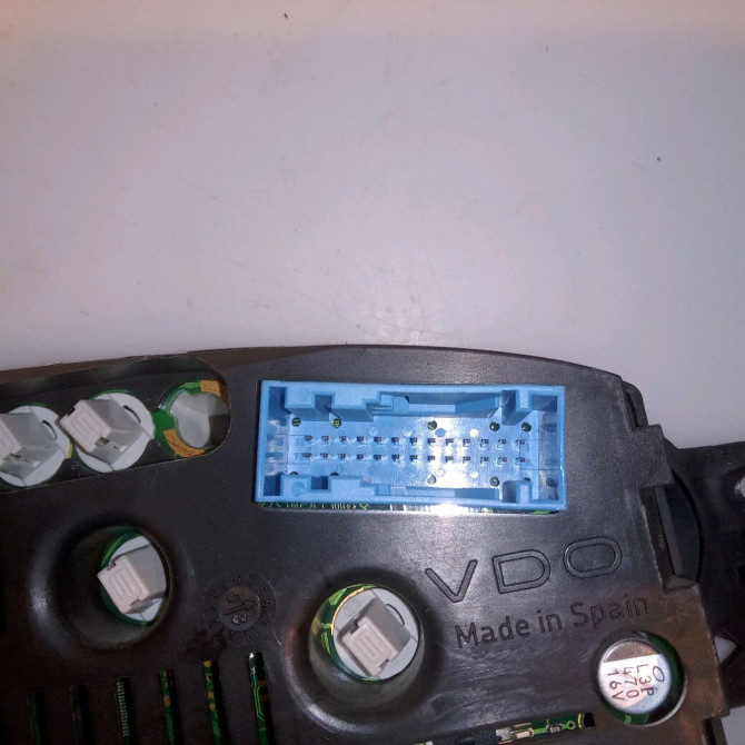 Compteur occasion CITROEN XSARA PICASSO Phase 2 02-2004->12-2010 1.6 HDI 92 ch 6105G4 3