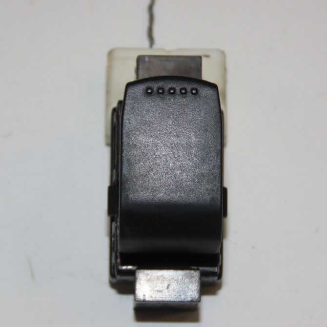 Commande lève-glace porte avant droite occasion NISSAN PIXO Phase 1 05-2009->... 1.0i 12v 68ch 254114A00D 1