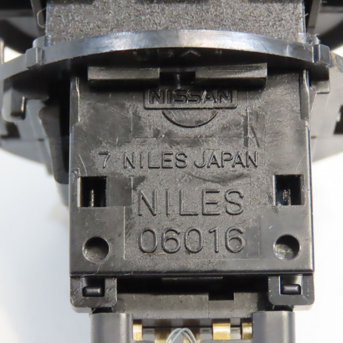 Bouton de warning occasion NISSAN X-TRAIL I Phase 2 01-2004->11-2007 2.2 DCI 3