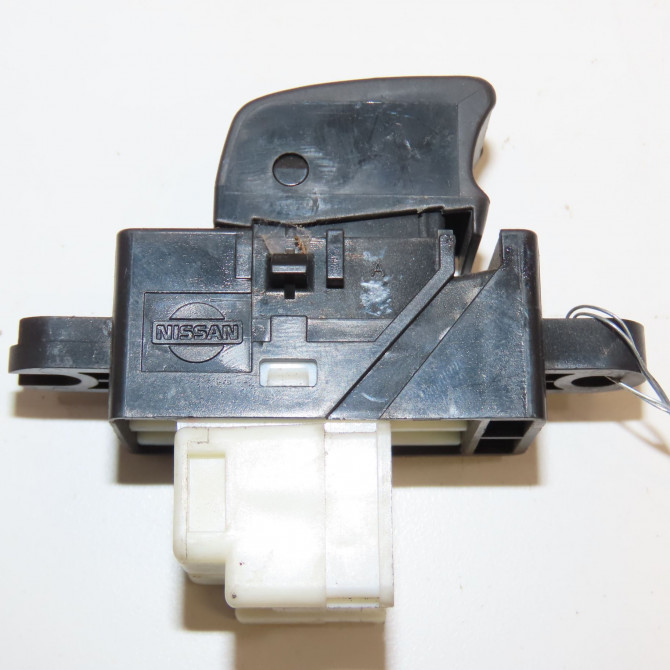 Commande leve-glace porte arrière gauche occasion NISSAN X-TRAIL I Phase 2 01-2004->11-2007 2.2 DCI 2