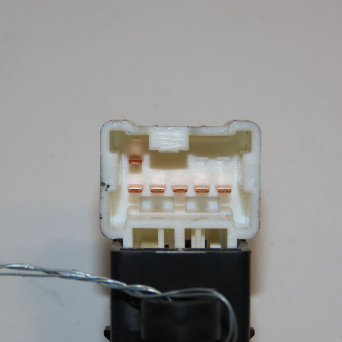 Commande leve-glace porte arrière gauche occasion NISSAN X-TRAIL I Phase 2 01-2004->11-2007 2.2 DCI 3