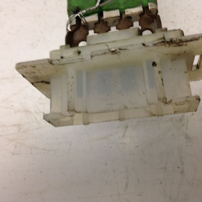 Resistance de chauffage occasion PEUGEOT 107 Phase 1 06-2005->12-2008 1.4 HDI 6462R9 4