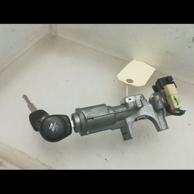 Antivol de direction occasion SUZUKI ALTO III Phase 1 01-2009->... 1.0i 37101M75J10000 1