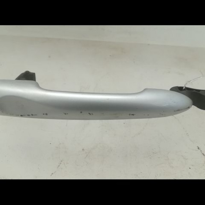 Poignee ext porte avd occasion RENAULT MEGANE III Phase 2 01-2012->06-2014 1.5 DCI 8v 110ch 806B02596R 1