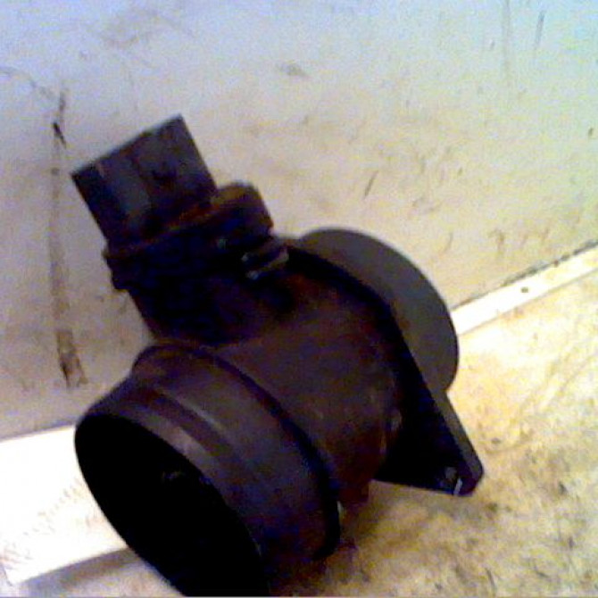 Debimetre air occasion VOLKSWAGEN FOX Phase 1 06-2005->09-2011 1.4 TDI 70ch 038906461B 1