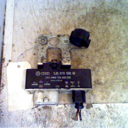 Boitier de préchauffage occasion VOLKSWAGEN FOX Phase 1 06-2005->09-2011 1.4 TDI 70ch 6QE898819