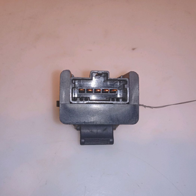 Commande lève-glace porte avant gauche occasion HONDA CIVIC VI Phase 1 03-2001->12-2003 1.6i 110ch 35750S6AG01ZA 3