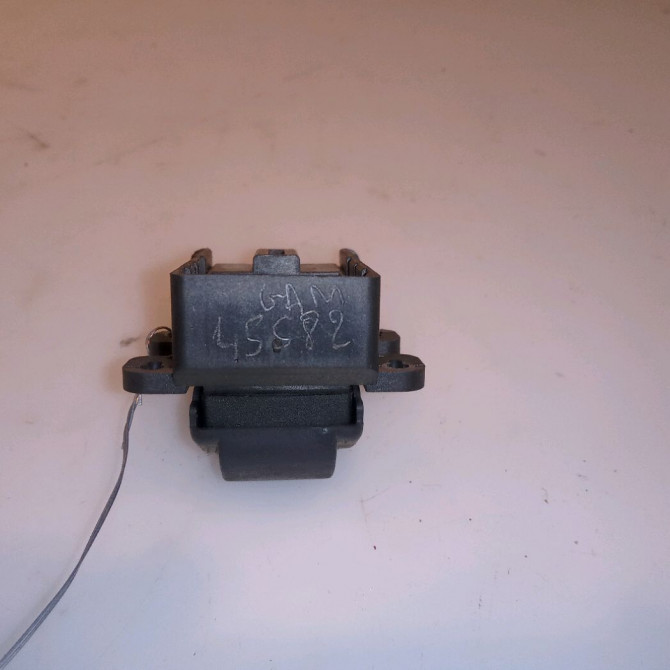 Commande lève-glace porte avant gauche occasion HONDA CIVIC VI Phase 1 03-2001->12-2003 1.6i 110ch 35750S6AG01ZA 4