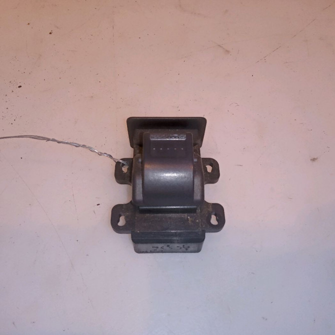 Commande lève-glace porte avant droite occasion HONDA CIVIC VI Phase 1 03-2001->12-2003 1.6i 110ch 35760S6A003ZC 2