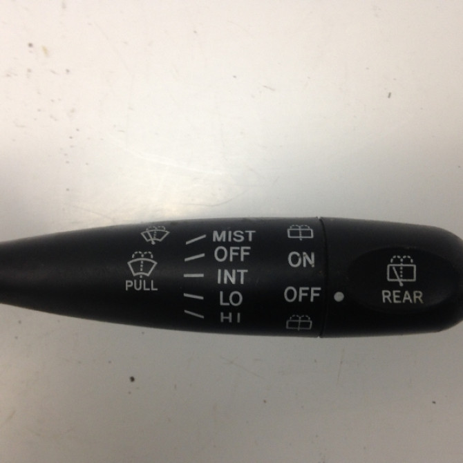 Commande essuie glace occasion TOYOTA YARIS I Phase 2 03-2003->12-2005 846520D010 2