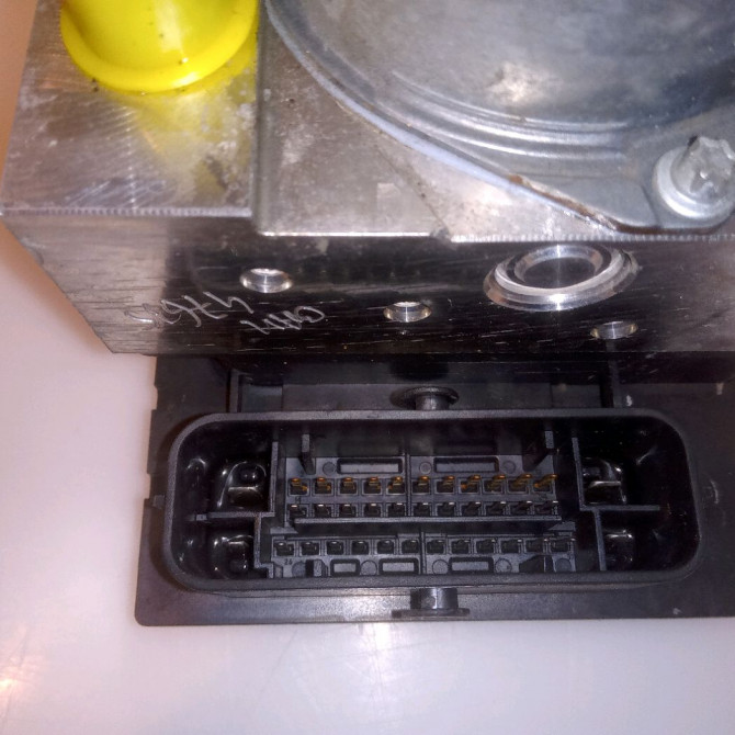 Unité hydraulique ABS occasion CITROEN C4 PICASSO I Phase 1 01-2007->10-2013 1.6 HDi 16v 110ch 4541WP 4