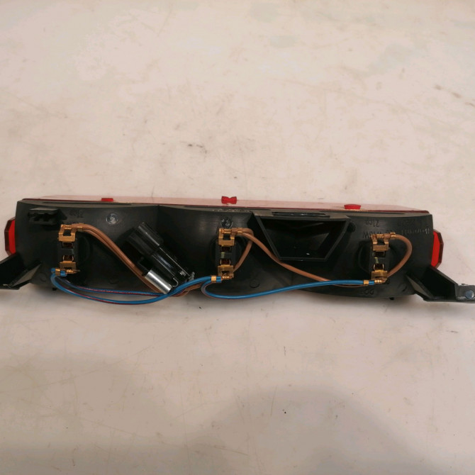 Feux stop supplementaire occasion CHRYSLER PT CRUISER Phase 1 09-2000->12-2005 2.0 141ch 5288750AB 2