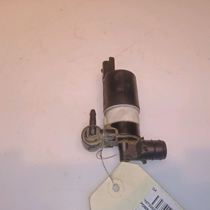 Pompe lave-glace avant occasion CITROEN BERLINGO II Phase 1 05-2008->01-2012 1.6 HDI 16v 90ch 643498 1