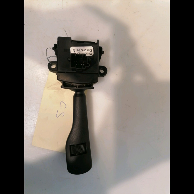 Commande essuie glace occasion B.M.W. SERIE 3 IV Phase 2 09-2001->03-2005 320d 61318363664 2