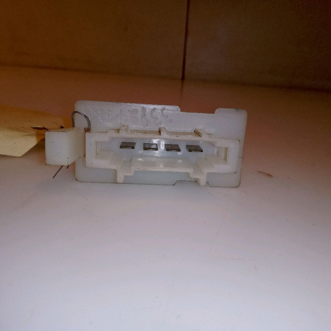 Resistance de chauffage occasion PEUGEOT 207 Phase 1 04-2006->06-2013 1.4 HDI 6436A9 3