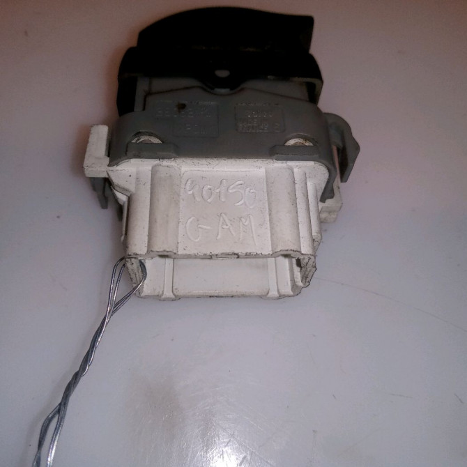 Commande leve-glace porte arrière droite occasion RENAULT LAGUNA II Phase 2 ESTATE 03-2005->09-2007 1.9 DCI 130ch 8200315029 3