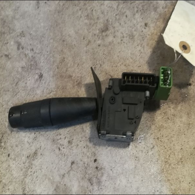 Commande essuie glace occasion PEUGEOT 309 Phase 2 07-1989->12-1993 1.9 D 2