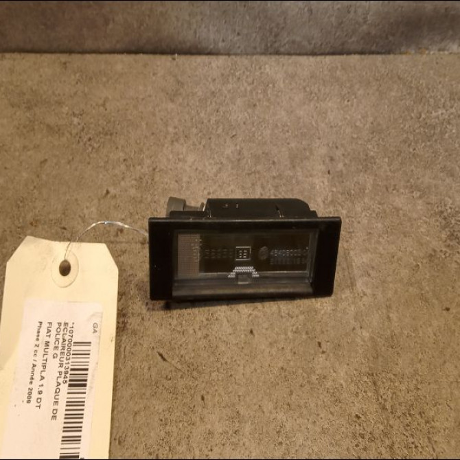 Eclaireur plaque de police g occasion FIAT MULTIPLA Phase 2 09-2004->04-2010 1.9 DT MULTIJET 120ch 46408006 1