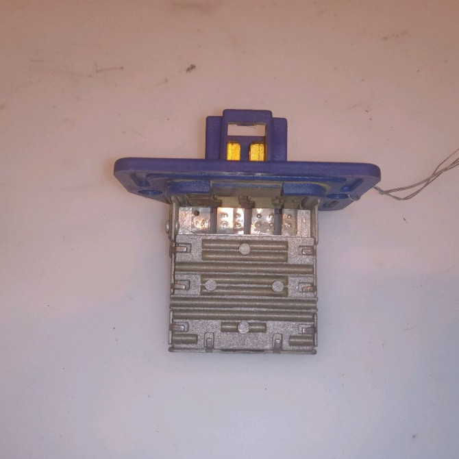 Resistance de chauffage occasion HYUNDAI GETZ Phase 1 09-2002->11-2005 1.1i 970351C010 2