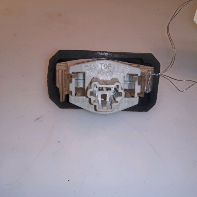 Eclaireur plaque de police g occasion HONDA CIVIC VI Phase 1 03-2001->12-2003 1.6i 110ch 34102S60003 3