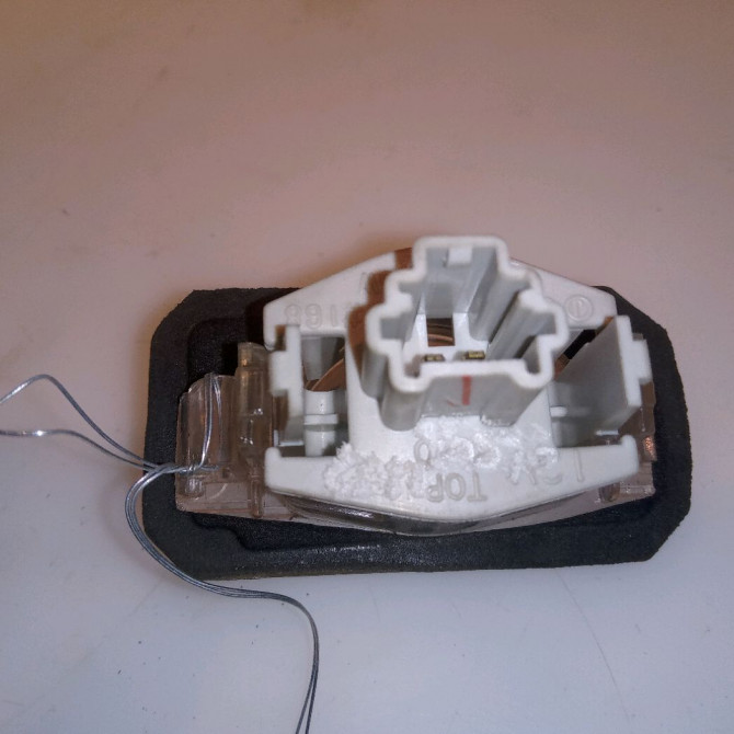 Eclaireur plaque de police g occasion HONDA CIVIC VI Phase 1 03-2001->12-2003 1.6i 110ch 34102S60003 4