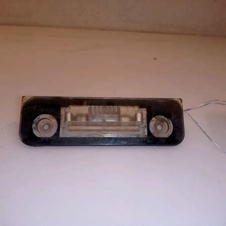 Eclaireur plaque de police g occasion FORD FIESTA V Phase 1 09-2002->10-2005 1.4 TDCI 1332916