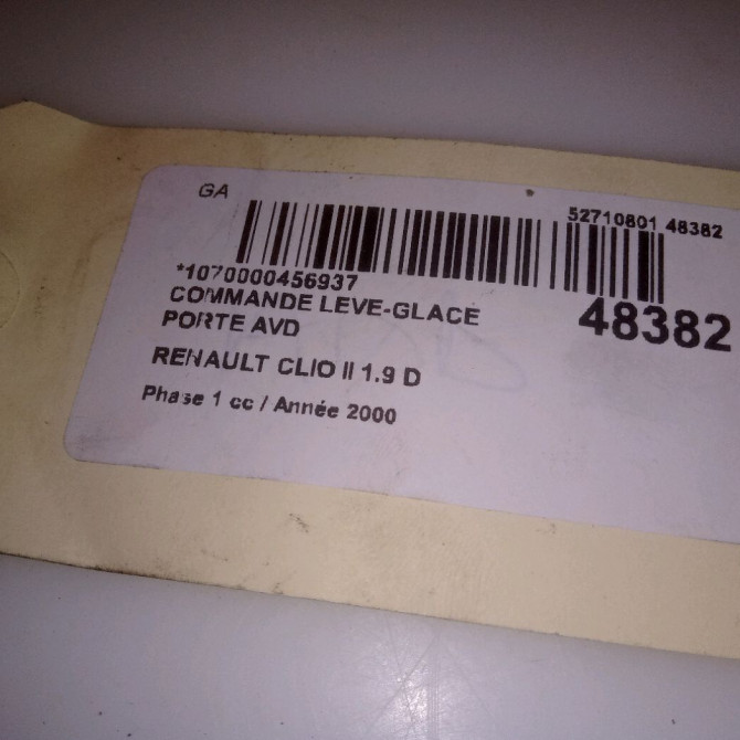 Commande lève-glace porte avant droite occasion RENAULT CLIO II Phase 1 03-1998->06-2001 1.9 D 7700430000 4