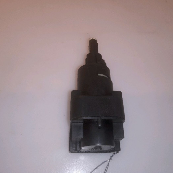 occasion VOLKSWAGEN POLO IV Phase 2 05-2005->09-2009 1.4 TDI 70ch 6Q0945511 2