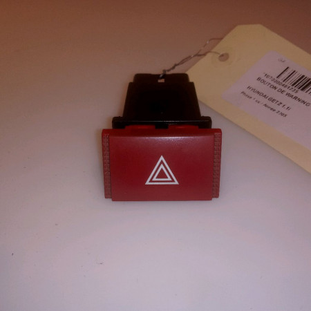 Bouton de warning occasion HYUNDAI GETZ Phase 1 09-2002->11-2005 1.1i 937901C000