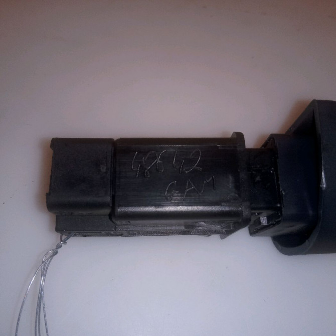 Bouton de warning occasion RENAULT MEGANE I Phase 2 03-1999->06-2003 1.4i 16v 7700435867 4