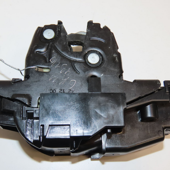 Serrure coffre arrière occasion PEUGEOT RCZ Phase 2 09-2012->... 2.0 HDI 160ch 8719G8 1