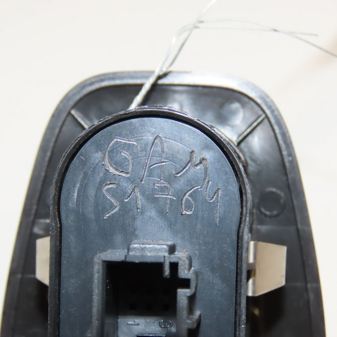 Commande lève-glace porte avant gauche occasion PEUGEOT 208 Phase 2 04-2015->... 1.2i 81ch 98242539ZD 5