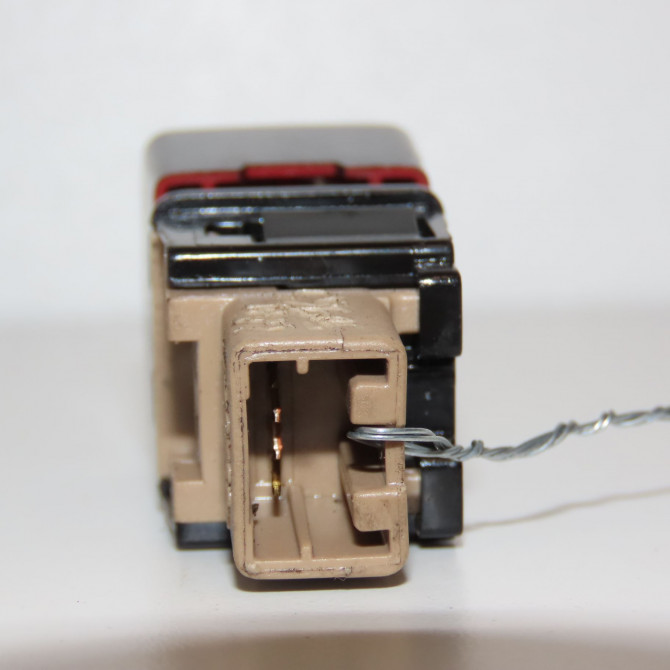 Bouton de warning occasion NISSAN NOTE II Phase 1 09-2013->... 1.5DCI 90ch 252903VJ0A 2