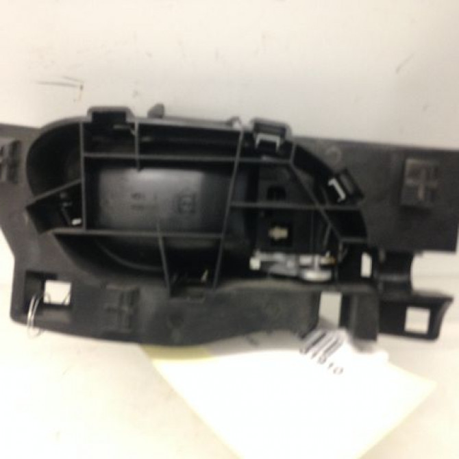 Poignee int porte arg occasion PEUGEOT 207 Phase 1 04-2006->06-2013 1.6 HDI 8v 92ch 9143L8 2