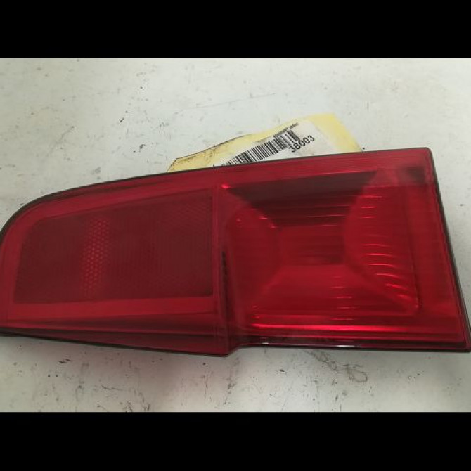 Feu arrière intérieur droit occasion FIAT PUNTO II Phase 2 05-2003->10-2009 1.2i 60ch 1