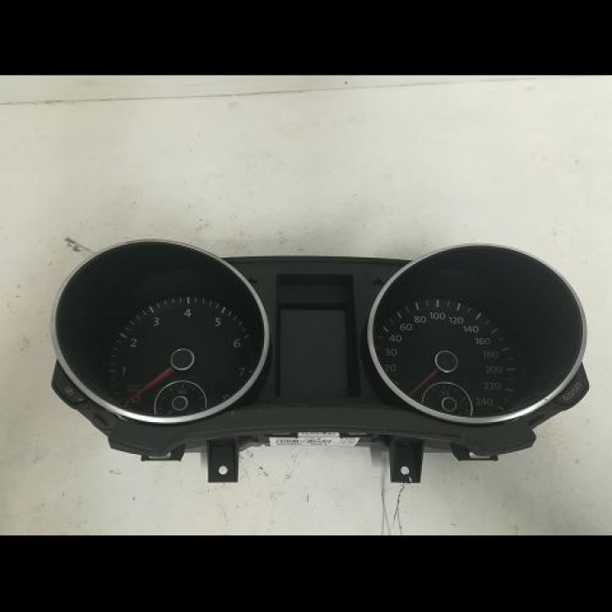 Compteur occasion VOLKSWAGEN GOLF VI Phase 1 10-2008->04-2013 1.4 TSI 16v 122ch 5K0920980X 1