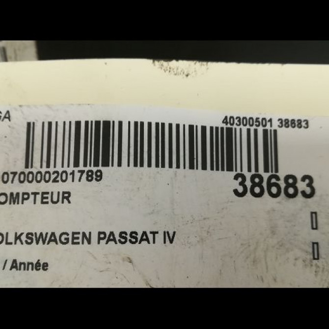Compteur occasion VOLKSWAGEN PASSAT IV 3B0920829AX 3