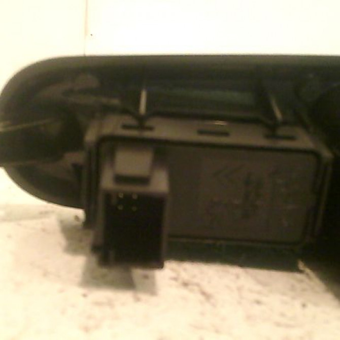 Commande leve-glace porte arrière droite occasion PEUGEOT 3008 I 2