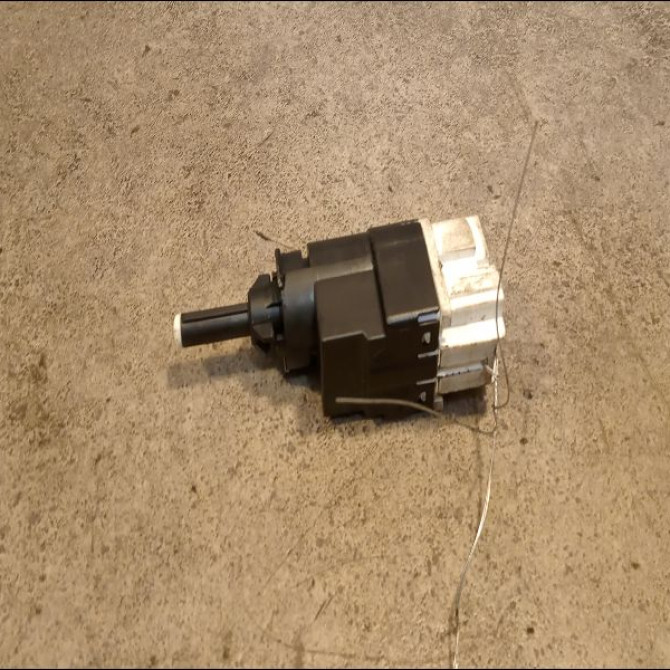 Pedale de frein occasion RENAULT CLIO IV Phase 1 07-2012->... 0.9 TCE 90ch 465013423R 1