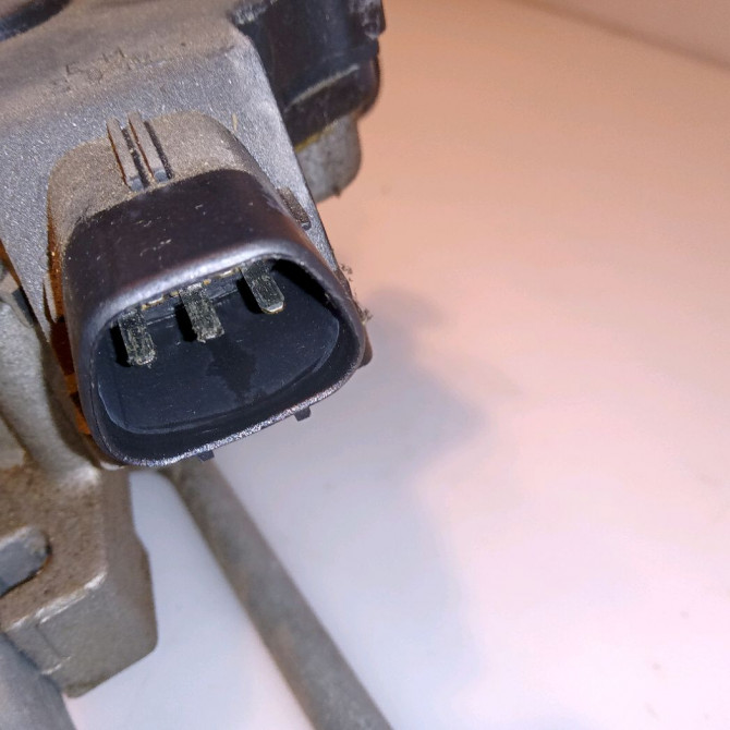 Moteur essuie-glace avant occasion TOYOTA COROLLA VERSO II Phase 1 05-2004->06-2007 136 D-4D 851100F050 3