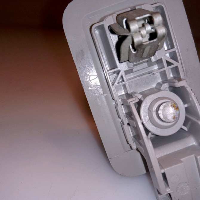 Pare-soleil droit occasion CITROEN C3 III Phase 1 10-2016->... 1.2i 82ch 98100807BJ 3