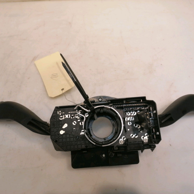 Bloc commodos occasion VOLKSWAGEN POLO V POLO V Phase 1 2009-09-01->2014-05-31 1.6 TDI 90ch 6Q0953513AN9B9 3